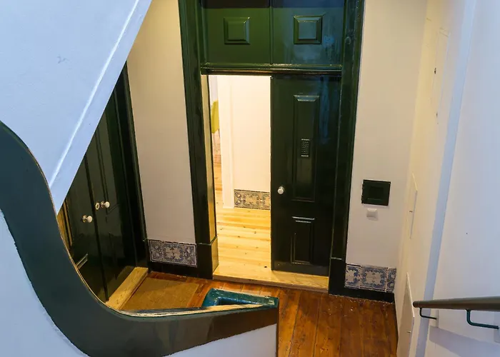 Chiado Apartment - Holiday Rental In Lisbon