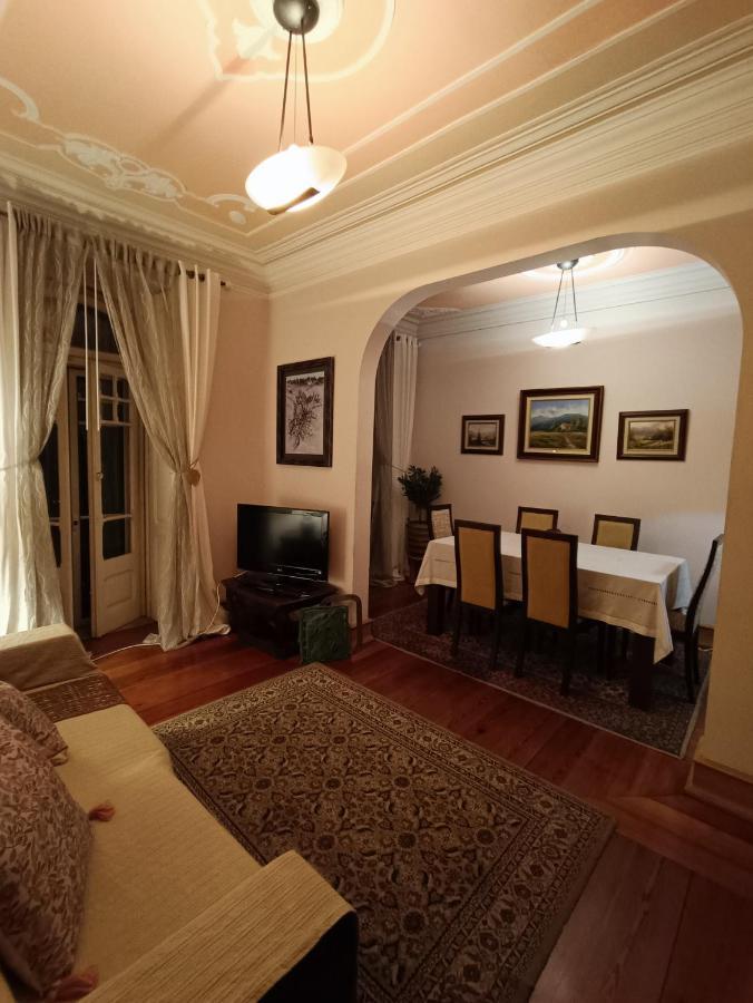 In Centre Of Apartamento