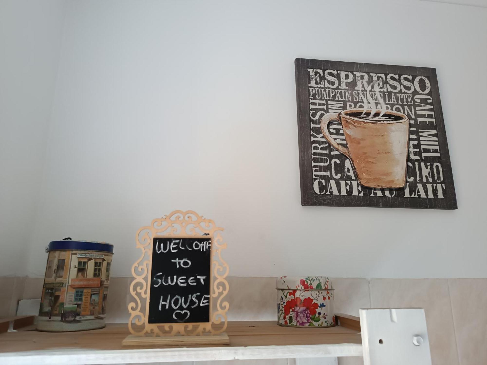 Sweet House *
