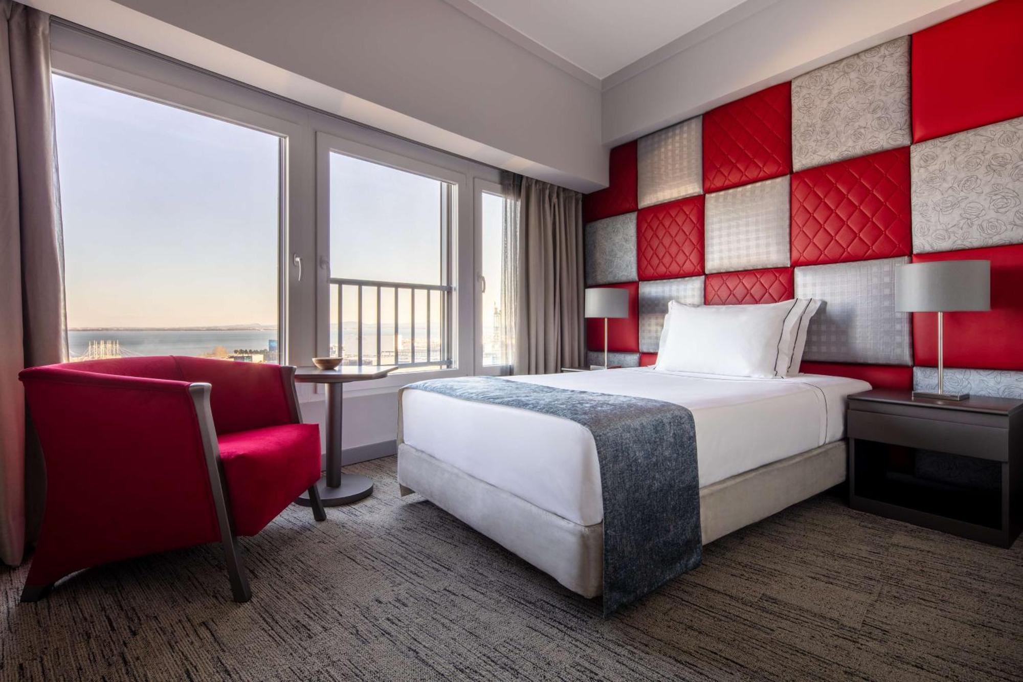 Tivoli Oriente 4* Lisbon