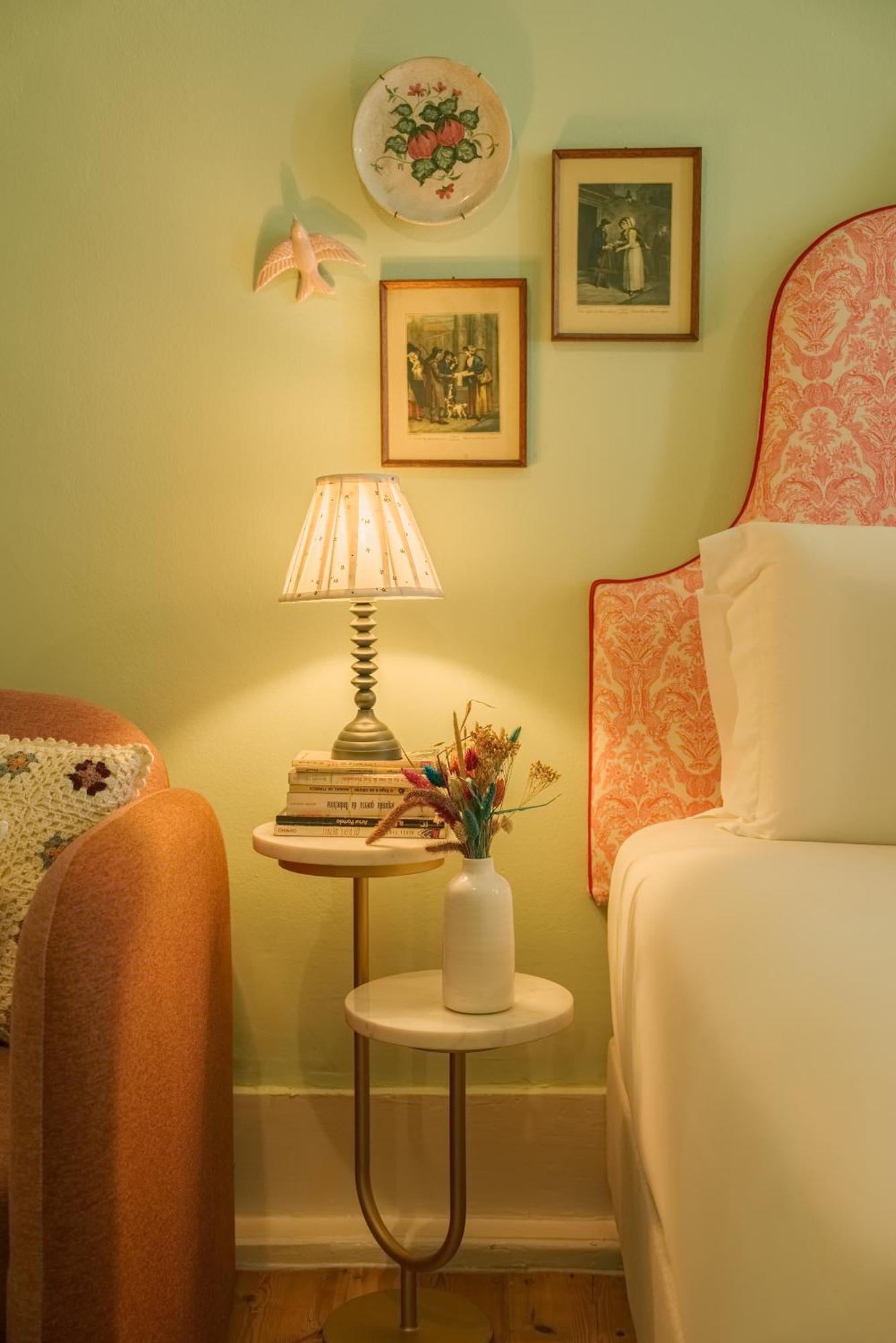 Guest house Casinha Flores 3*