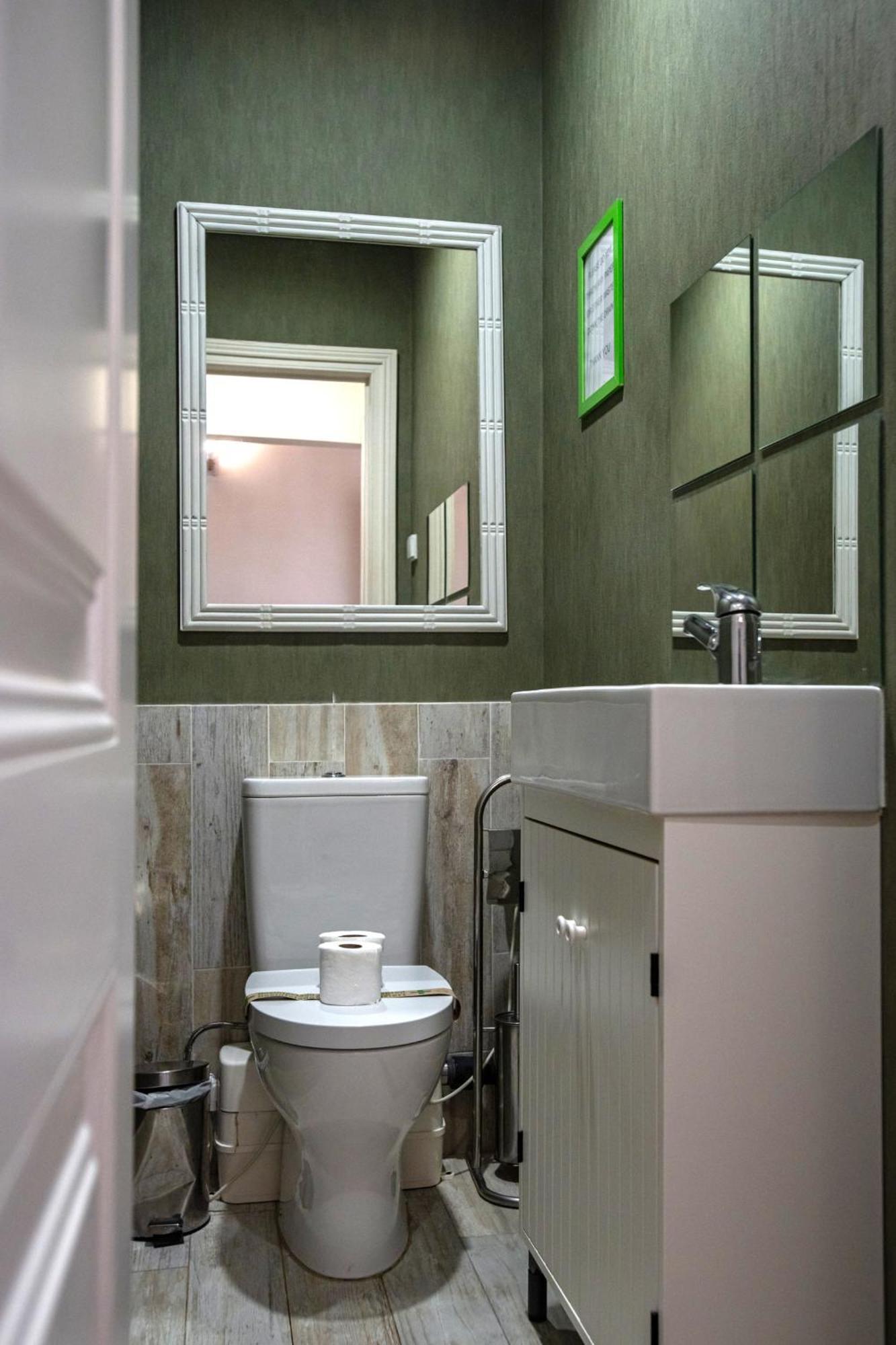 Inn Large Family Flat In Campo De Ourique Lisbon