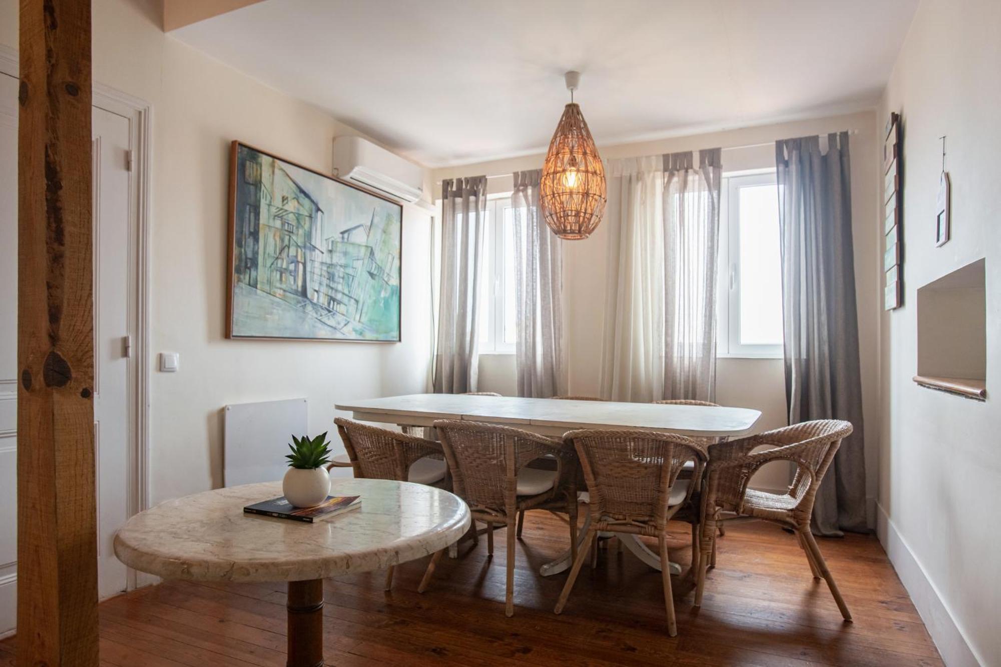 Inn Large Family Flat In Campo De Ourique