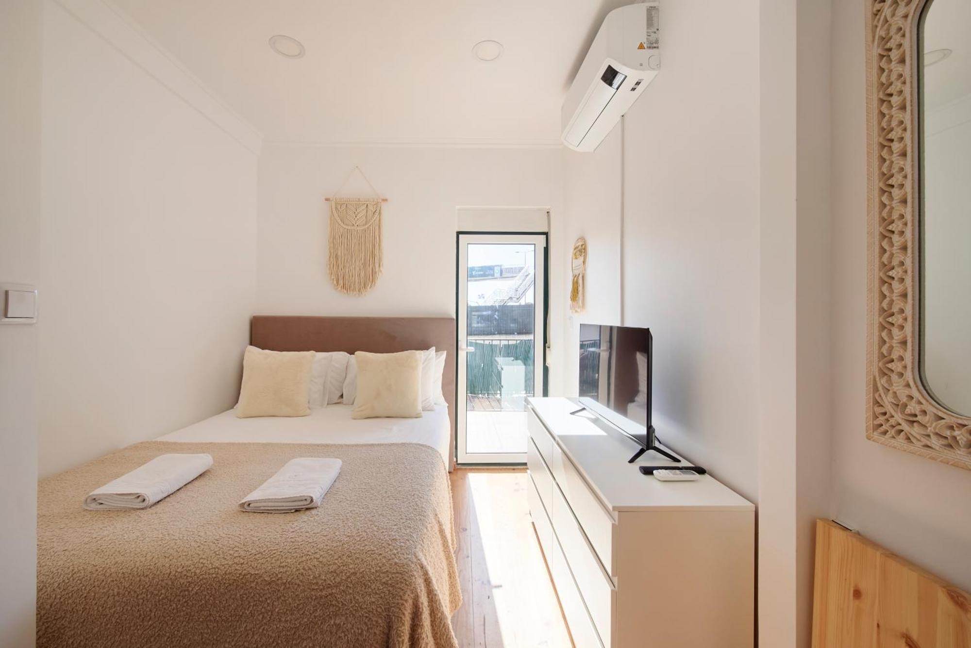 2# Guest house