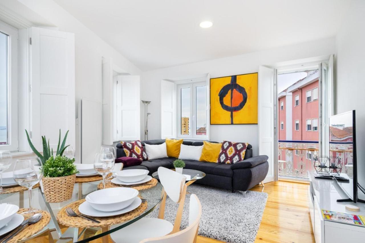 Beato Premium River View Apartment Lisbon
