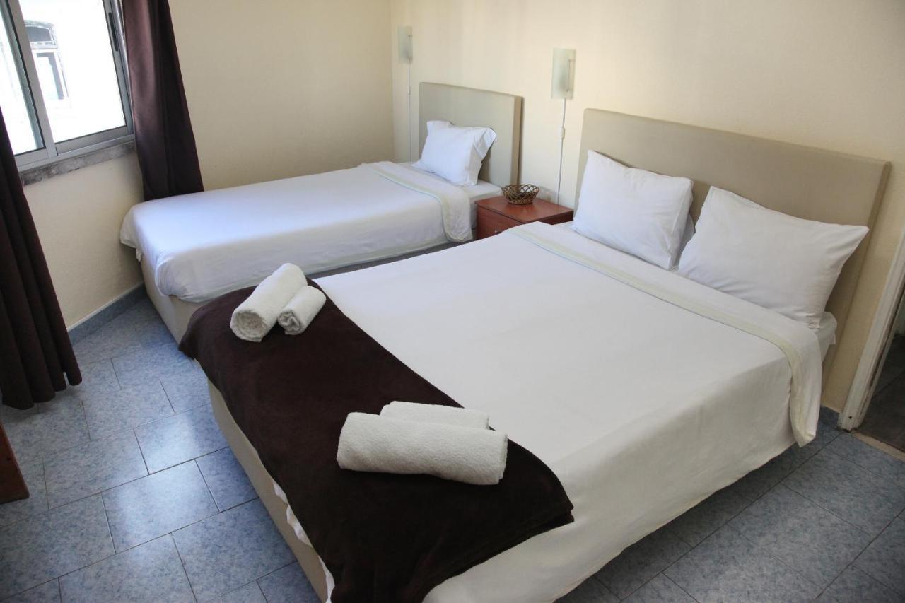 Guest house Lisbon Suite Home 2*