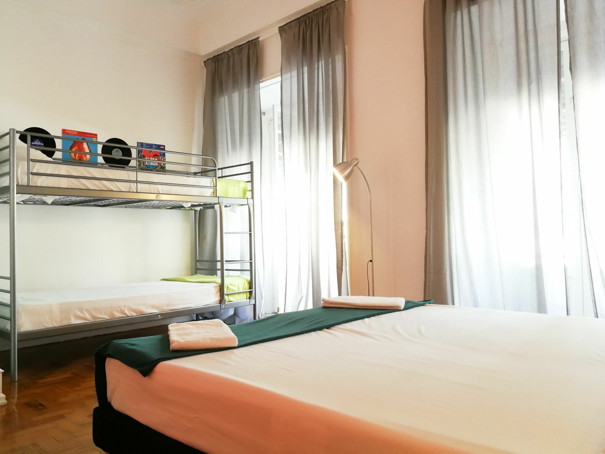 Hostel Castilho 63