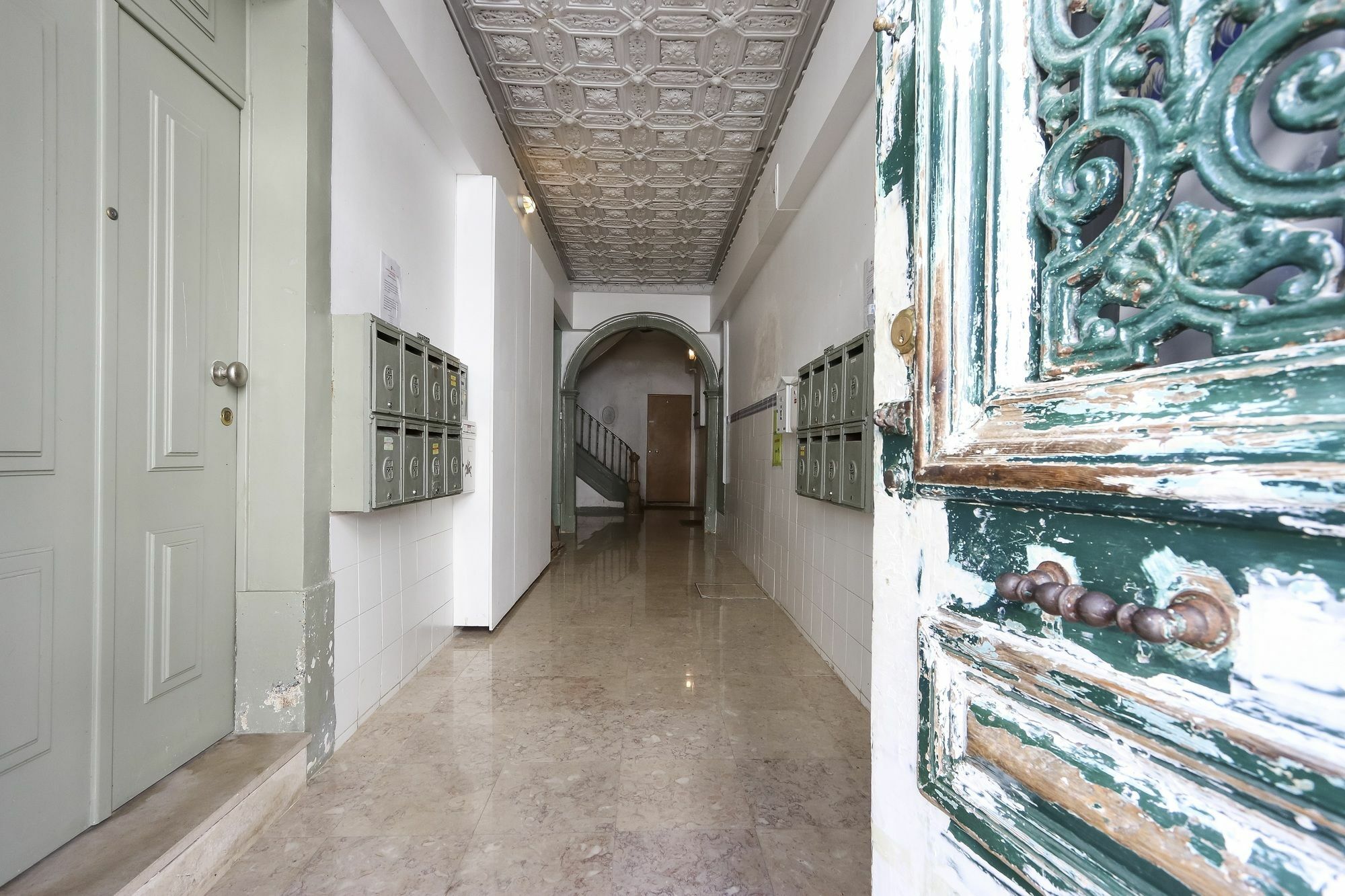 Apartment Mouraria Stylish By Homing
