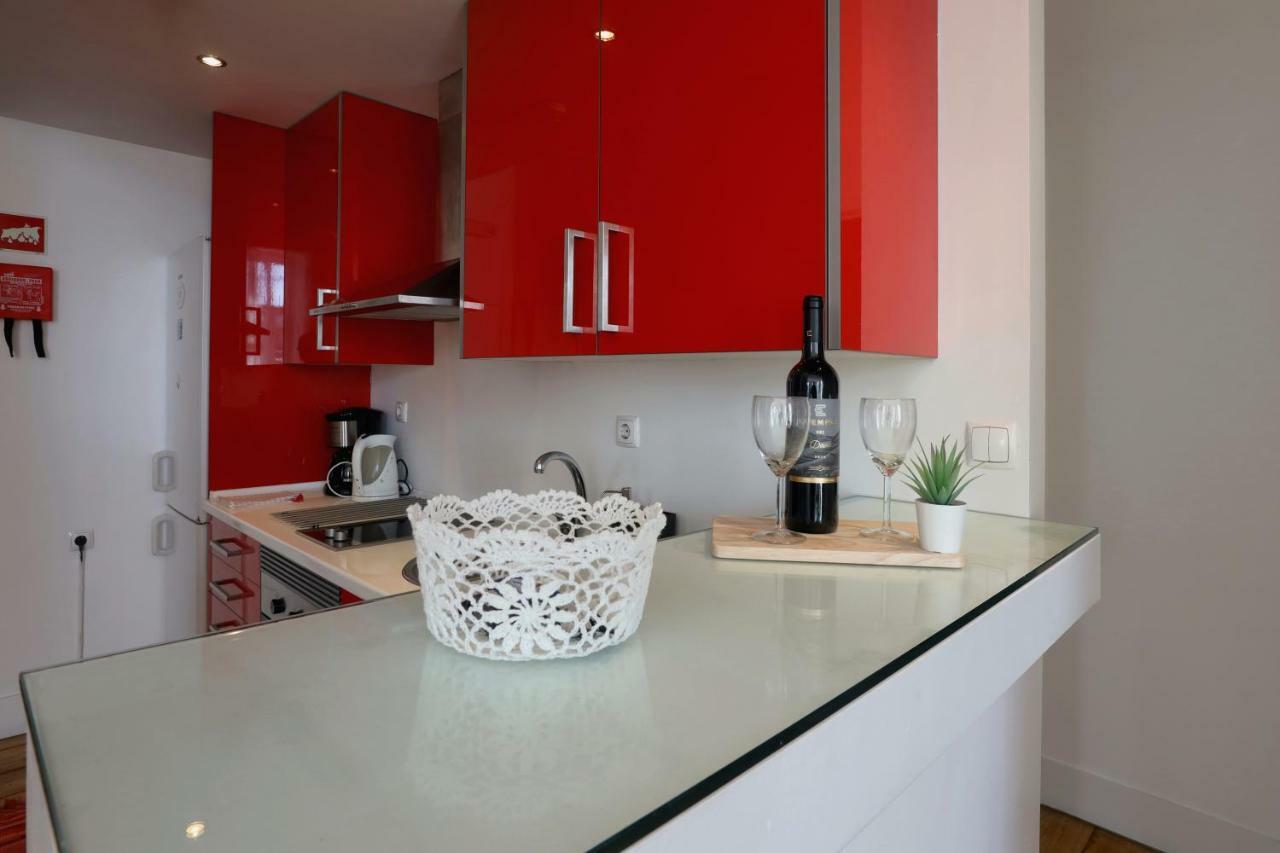Apartment Tejo Location With River View Lisbon