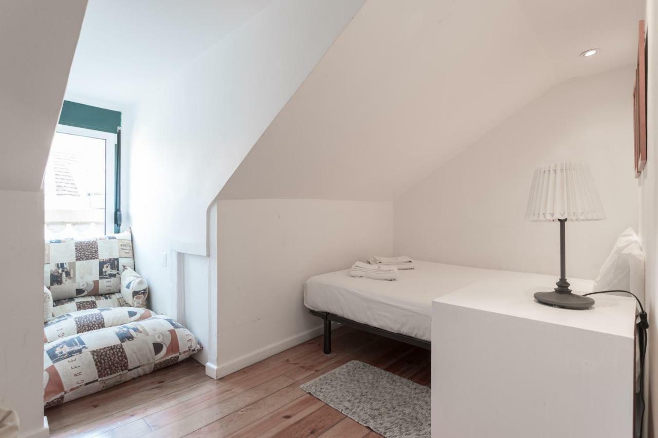 Flh Lx Factory Modern Flat Apartment Lisbon
