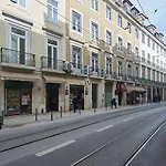 Hello Lisbon Terreiro Do Paco Apartments