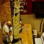 Draper Startup House For Entrepreneurs