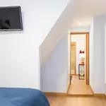 Perfect 1 Bed In Chiado With Aircon