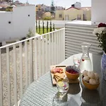 Central Apartment With Parking, Terrace And Swimming Pool 56 By Lisbonne Collection