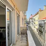 Claude Homes Lisbon Rato