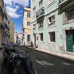 Charming Apartment Travessa Do Alcaide