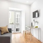 Altido Elegant Apartments Moments From Carmo Convent, In Bairro Alto
