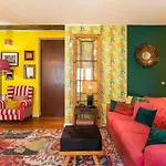 3 Bedroom Villa In Central Lisbon
