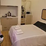 Tiny Studio Rosa - Bairro Alto