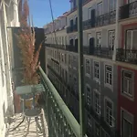 Downtown Original Lisbon Apartment