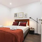 Benfica Apartments III By Homing