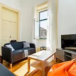 4Br Lisbon Apartament - Excellent Location - New Mattresses!