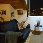 Charm And Fantastic View In A Fully Equipped Home In Center