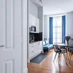 Living Lisboa Baixa Apartments