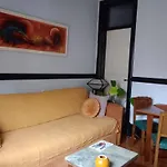 Tonic Flat