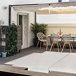 Flea Market Alfama House