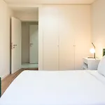 Pardal Rc A - Luxury 2 Bed Apartment In Alcantara