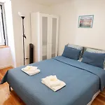 Apartment In Castelo
