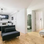 Bairro Alto Design Apartment