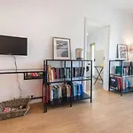 Comfortable Apartment In Campo Pequeno