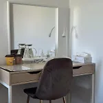 Comfy Room Near Metro & Airport