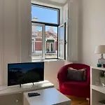 Charming Apartment In Lisbon Center- Checkinhome