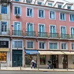 Camoes By Central Hill Apartments