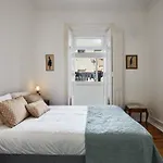 Central & Spacious 3Bd In Lisbon