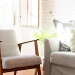 Cozy 1Bdr Flat In The Trendiest Neighborhood!