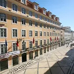 Travellers House - Hostel