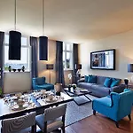 Lisbon Five Stars Apartments 8 Building