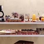 Dear Lisbon - Living House