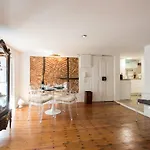 Charming Apartment Travessa Do Alcaide