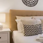 Elegant Lisbon Heart Apartment