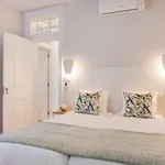 Alfama St George Castle District Fabulous 3 Bedrooms 2 Bathrooms Ac Balcony 1St Floor Apartment 19Th Century Building