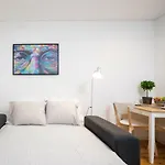 Sao Bento Ao Rato Apartment