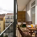 Altido Elegant City Deluxe Apartment & Altido Luxurious 3-Bedroom Apt With Terrace In Intendente