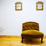 Vintage & Central Apartment In Bairro Alto, Lisbon