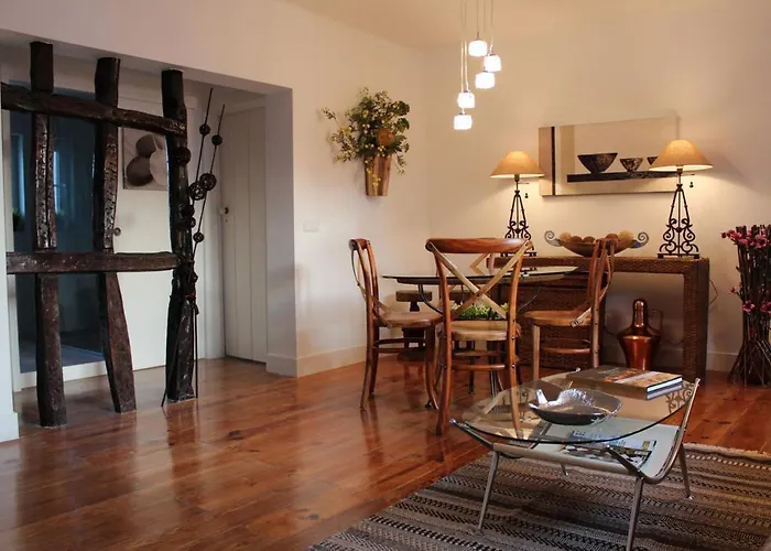Stylish Lisbon Apartment In Alfama
