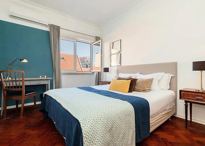 Claude Homes Lisbon Rato